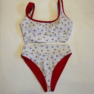 Lainsnow Women’s Kiawah Bikini Swim Set - Red White and Blue Floral